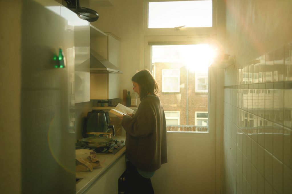 The Ultimate Guide to Living Alone for the First Time